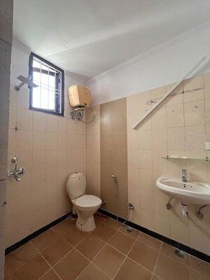 Bathroom in 3 BHK Builder Floor at RWA Apartments Sector 45, Sector 45 – for Rent