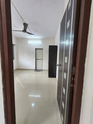 2 BHK Apartment For Sale in Rustomjee OZone, Goregaon West