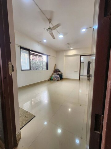 Room in 2 BHK Apartment at Rustomjee OZone, Goregaon West – for Sale