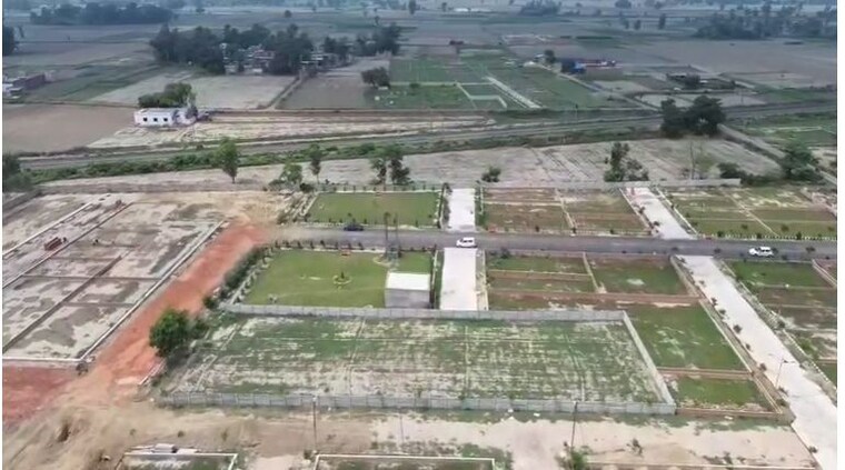 undefined, krishna-iscon-valley  2300 Sq.Ft. Plot In Gosainganj Lucknow 9945673