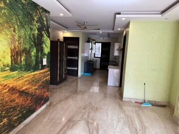 Parking in 3 BHK Builder Floor at RWA Apartments Sector 45, Sector 45 – for Rent