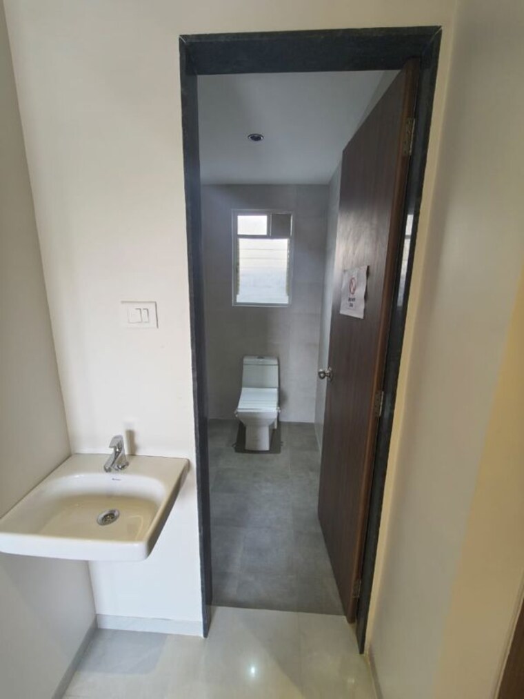 Bathroom, maanvi-sai-asspire 2 Bedroom 1087 Sq.Ft. Apartment In Hadapsar Pune 9945677