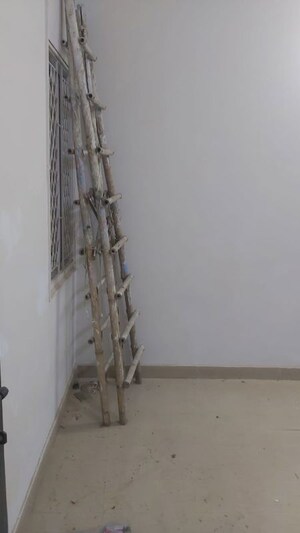 Staircase in 1.5 BHK Builder Floor at Mayur Vihar – for Rent