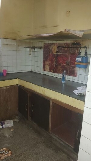 Kitchen in 3.5 BHK Apartment at Mayur Vihar – for Sale