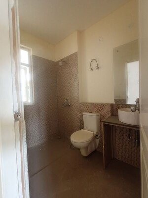 Bathroom in 2.5 BHK Apartment at Silverglades The Melia, Sohna Sector 35 – for Sale
