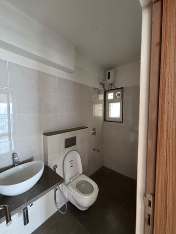 Bathroom in 3 BHK Apartment at Dosti Eastern Bay Phase 1, Wadala – for Rent