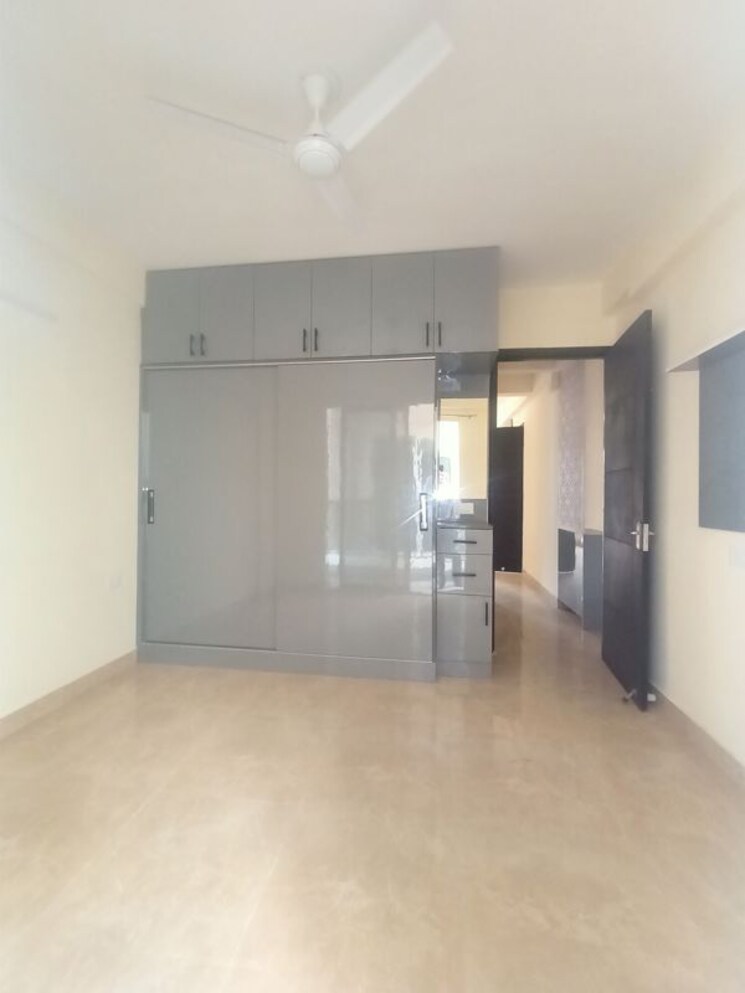 Room, signature-global-park 2 Bedroom 865 Sq.Ft. Builder Floor In Sohna Sector 36 Gurgaon 9945945