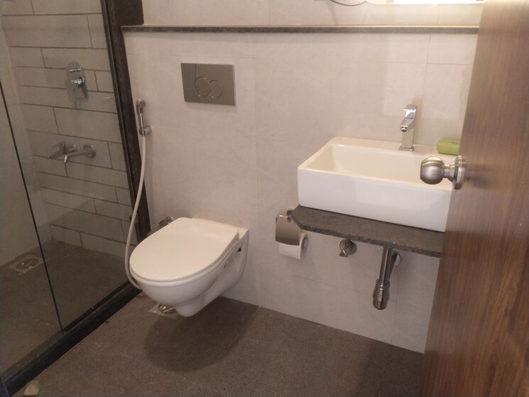 Bathroom, shreeji-atlantis 3 Bedroom 980 Sq.Ft. Apartment In Malad West Mumbai 9945955