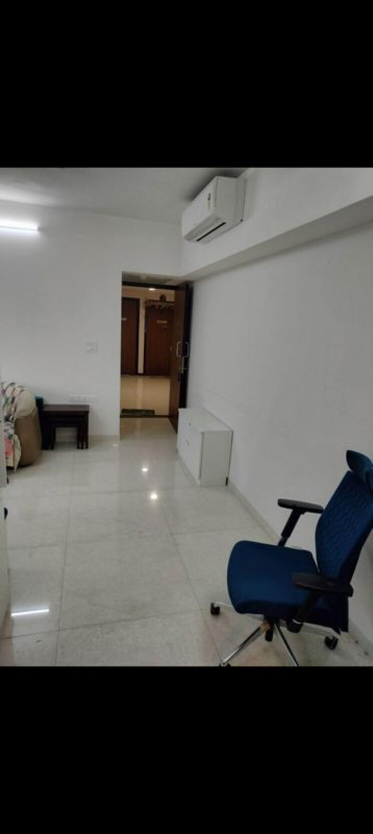 Living Room, tata-serein 1 Bedroom 446 Sq.Ft. Apartment In Pokhran Road No Two Thane 9945966