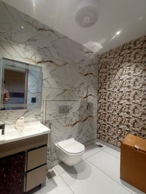 Bathroom in 3 BHK Builder Floor at Lion Green Valley Homes, Sector 35 – for Rent