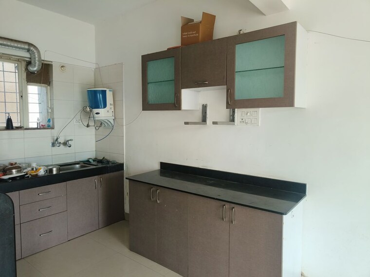 Kitchen, manav-silver-skyscapes 3 Bedroom 1471 Sq.Ft. Apartment In Wakad Pune 9946002