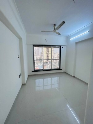 Room in 1 BHK Apartment at Andheri West – for Rent