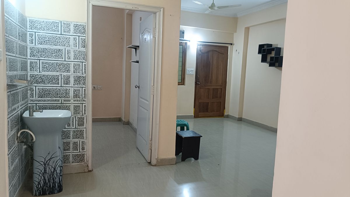2 BHK + Pooja Room Apartment For Sale in Srikar Mansion
