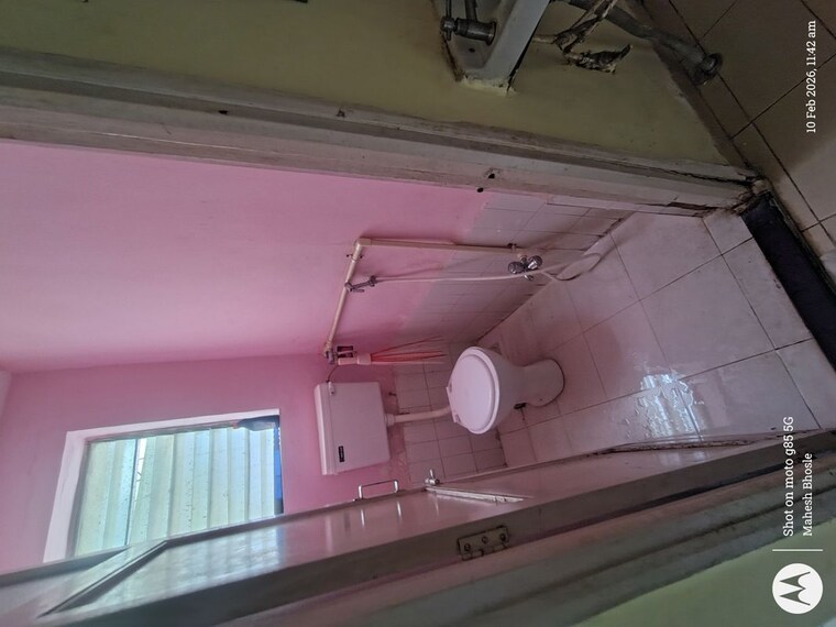 Bathroom, shree-chitrakut-chs 1 Bedroom 365 Sq.Ft. Apartment In Dahisar East Mumbai 9946086