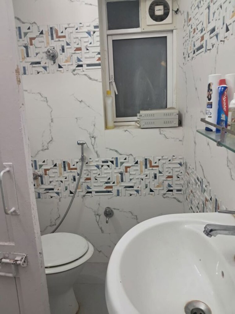 Team Area, hauz khas 1 RK 500 Sq.Ft. Builder Floor In Hauz Khas Delhi 9946094