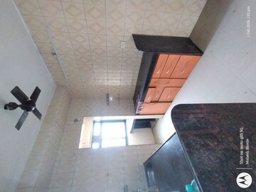 Furnished Amenities in 2 BHK Apartment at Shree Adinath Towers, Borivali East – for Rent