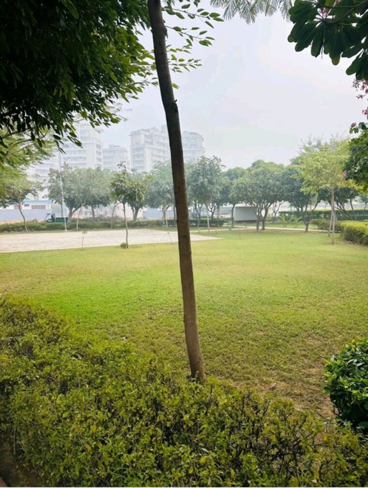 Garden, dlf-garden-city-plots-i  502 Sq.Yd. Plot In Sector 91 Gurgaon 9946115