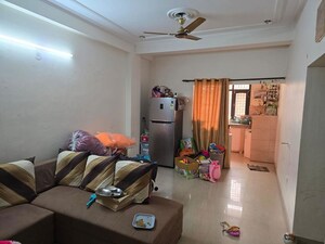 Living Room in 2 BHK Builder Floor at Sector 46 – for Rent