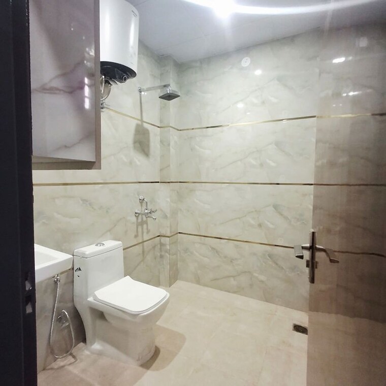 Bathroom, sector 47 2 Bedroom 1387 Sq.Ft. Builder Floor In Sector 47 Gurgaon 9946130