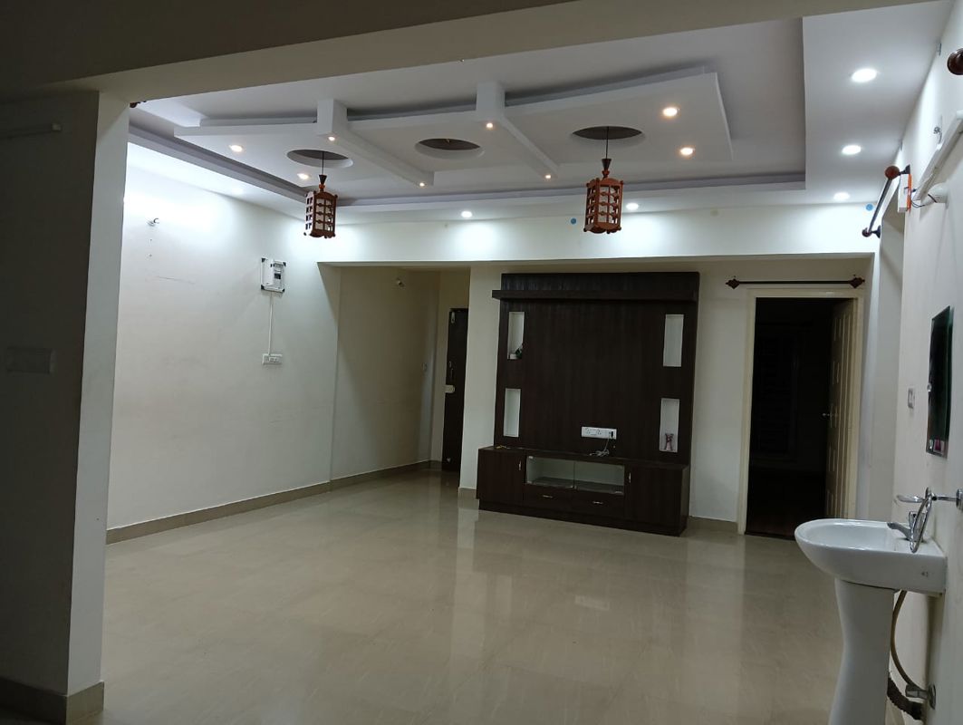 4 BHK + Study Room Apartment For Rent in RMZ Latitude