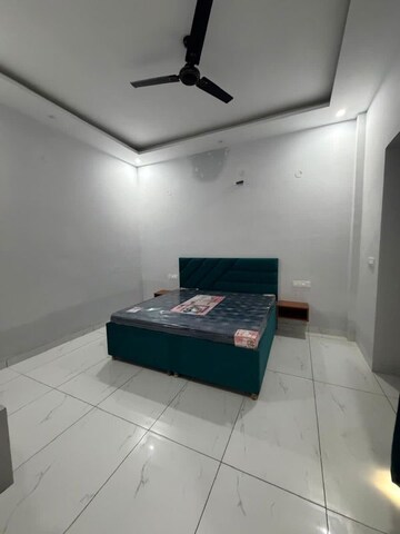 Bedroom in 1 BHK Apartment at Vip Road – for Rent