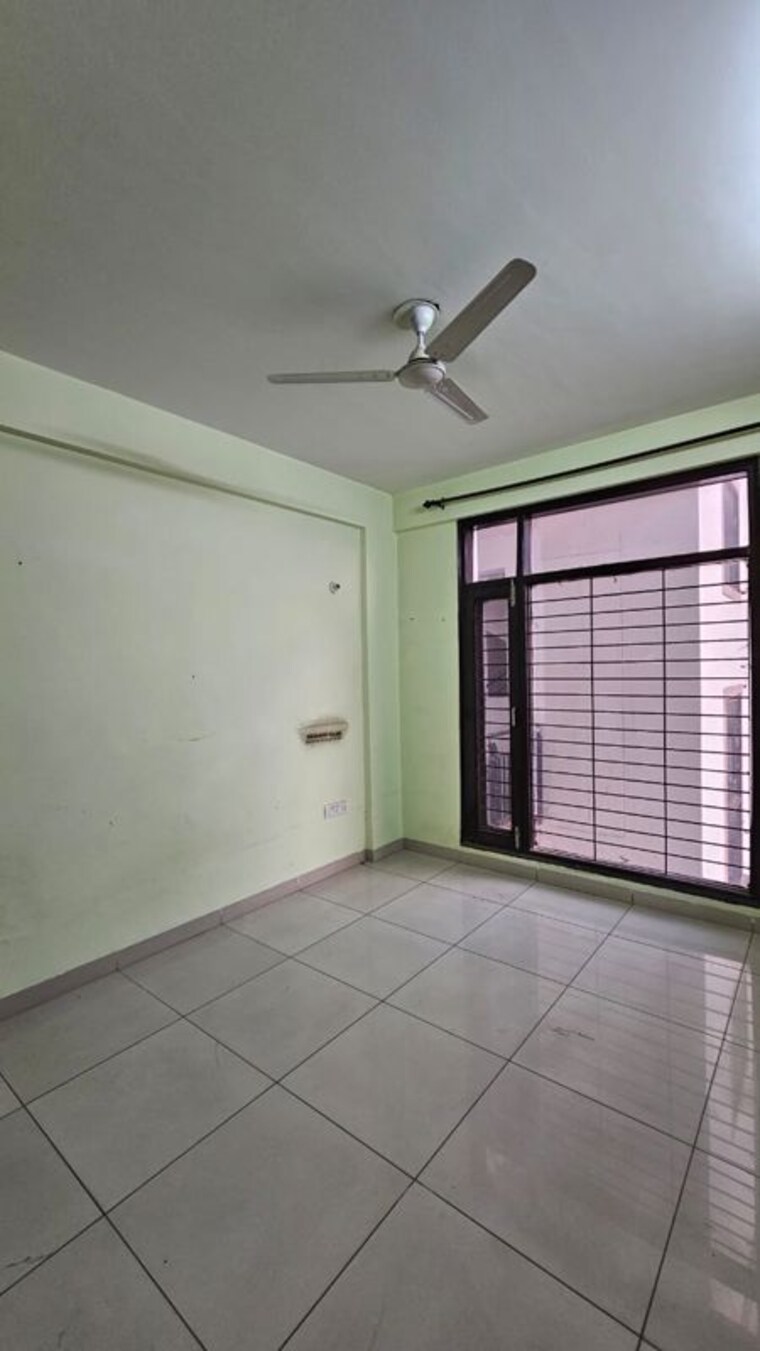 Room, md-leafstone-apartments 3 Bedroom 1850 Sq.Ft. Apartment In Patiala Road Zirakpur 9946161