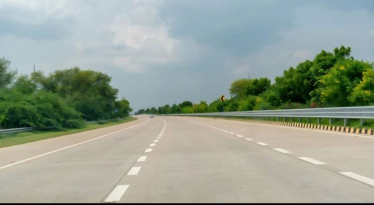 Cover Image, sector 132 Commercial Land 5 Acre In Sector 132 Noida 9946165