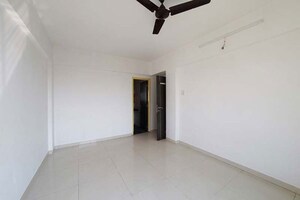 Room in 1 BHK Apartment at Deepa CHS Aundh, Aundh – for Rent