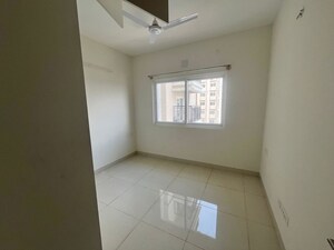 Room in 2 BHK Apartment at Prestige Primrose Hills, Banashankari 6th Stage – for Sale