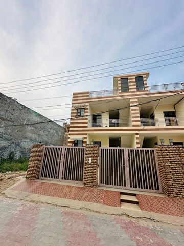 6 BHK Independent House – Exterior View View at Patiala Road - for Sale