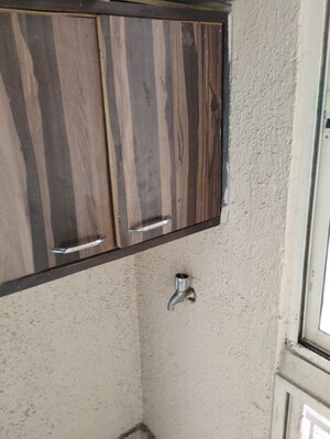 Room in 2 BHK Apartment at DB Parkwoods, Kasarvadavali – for Rent