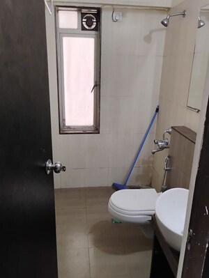  2 BHK Apartment at DB Parkwoods, Kasarvadavali – for Rent