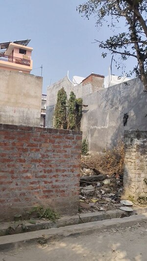  Plot – Exterior View View at Haibat Mau Mawaiya - for Sale