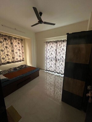 Bedroom in 2 BHK Apartment at Solitaire Residency, Pimple Saudagar – for Rent