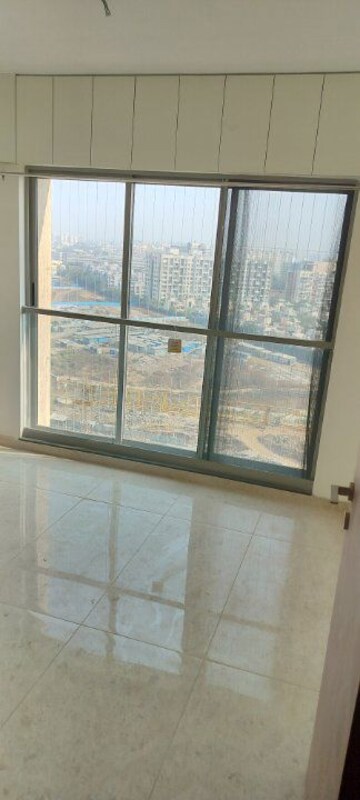 Room in 2 BHK Apartment at Vilas Javdekar Yashwin Enchante, Kharadi – for Rent