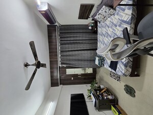 Master Bedroom in 2 BHK Apartment at Ratan Prestige, Kharadi – for Sale