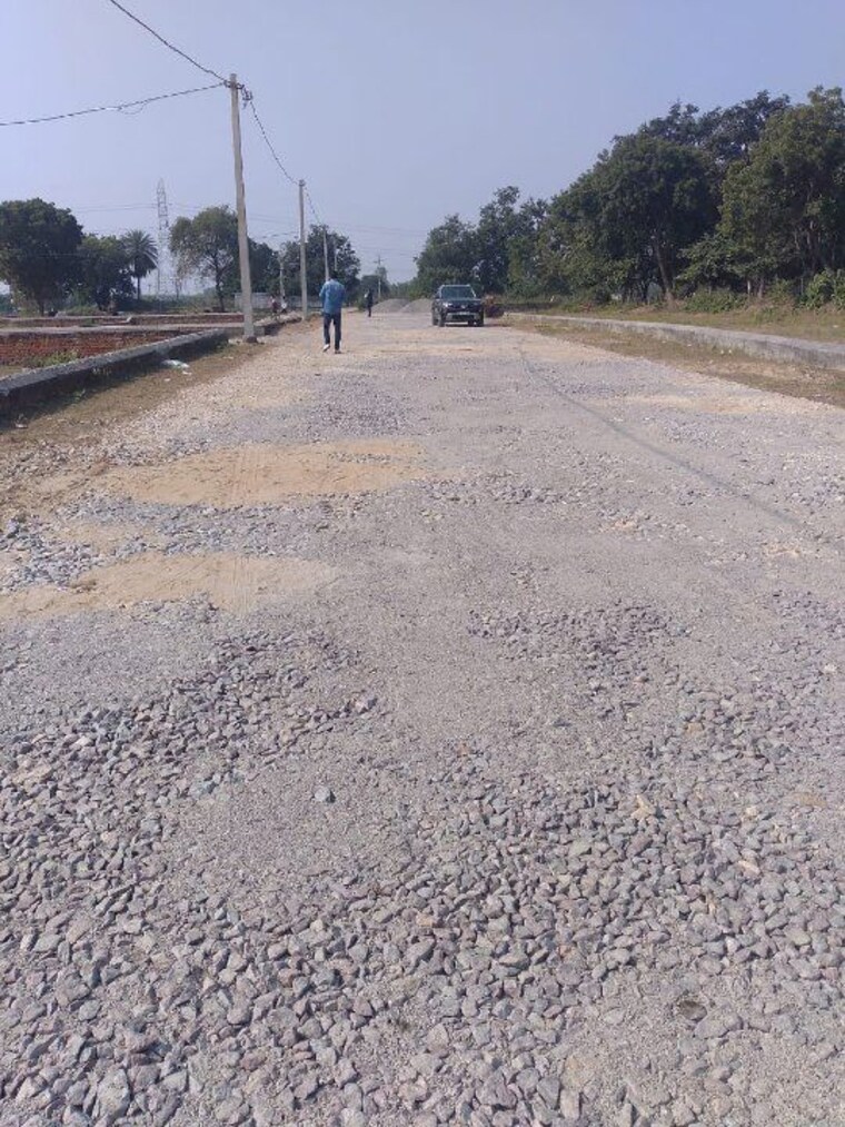 undefined, gomti nagar  1000 Sq.Ft. Plot In Gomti Nagar Lucknow 9946079