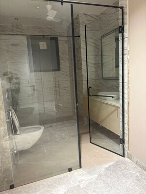 Bathroom in 4 BHK Builder Floor at Green Fields Colony – for Rent