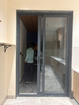 Building Lobby in 4 BHK Builder Floor at Green Fields Colony – for Rent