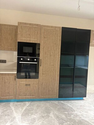 Room in 4 BHK Builder Floor at Green Fields Colony – for Rent