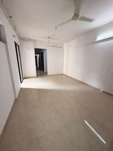 Room in 2 BHK Apartment at Lodha Palava City Lakeshore Greens, Dombivli East – for Rent