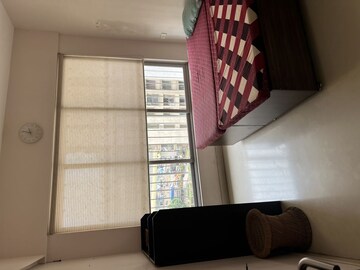 Bedroom in 2 BHK Apartment at Lodha Aqua, Mira Road – for Rent