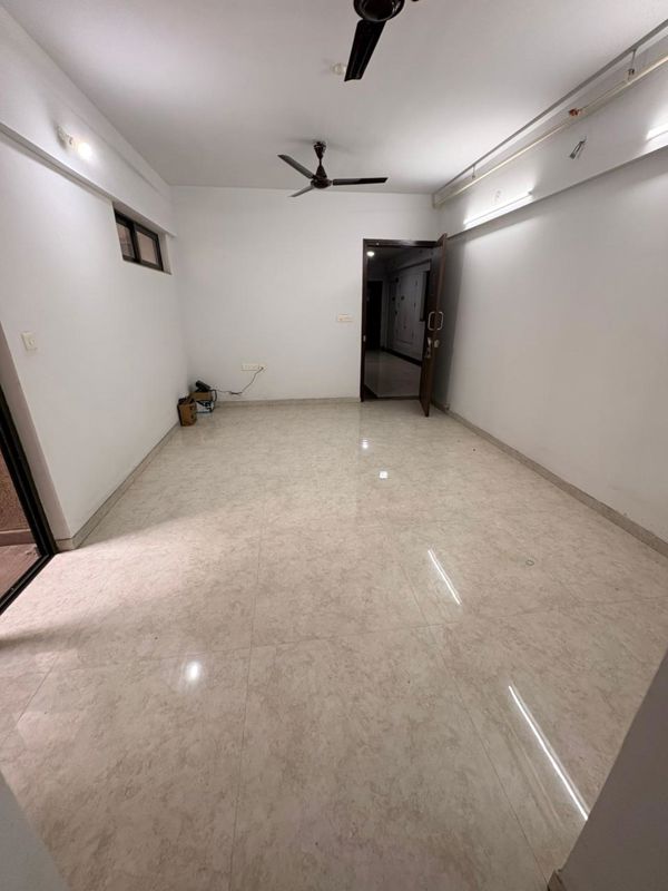 1 BHK + Pooja Room 505 Sq.Ft. Apartment in Lodha Lakeshore Greens
