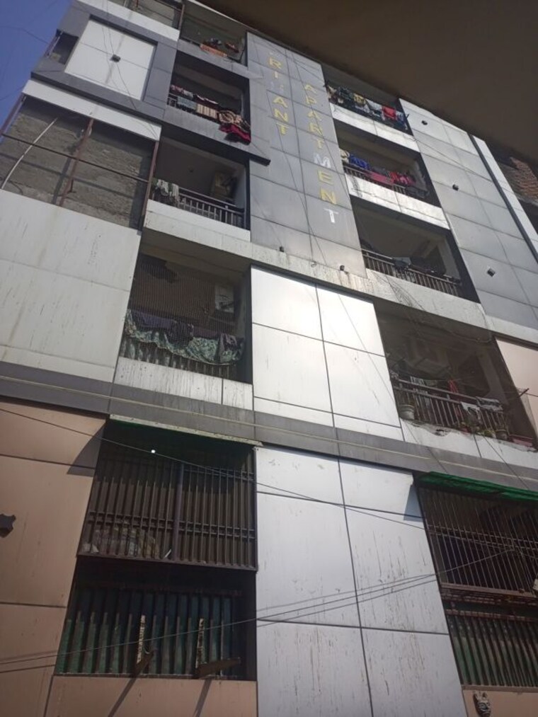 Exterior View, sector 73 2 Bedroom 950 Sq.Ft. Builder Floor In Sector 73 Noida 9946273