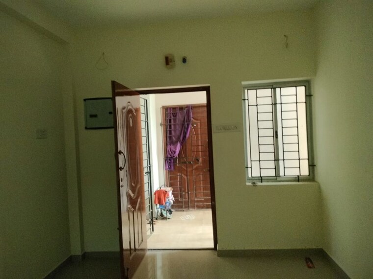 Room, pallavaram 2 Bedroom 663 Sq.Ft. Apartment In Pallavaram Chennai 9946274