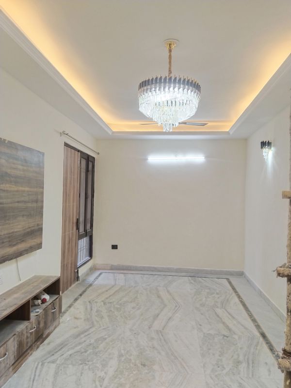 2 BHK + Extra Room Builder Floor For Rent in Srishti Greenfield Homes