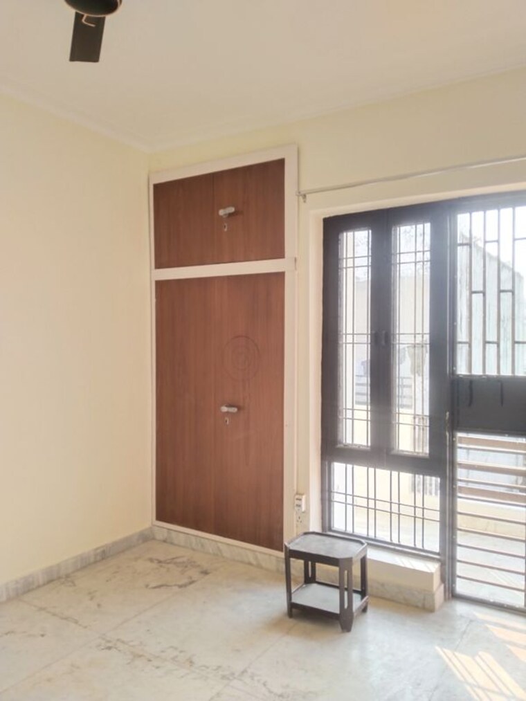 Room, srishti-greenfield-homes 2 Bedroom 1070 Sq.Ft. Builder Floor In Green Fields Colony Faridabad 9946276