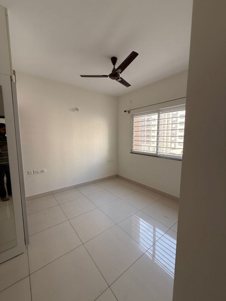 Bathroom, provident-park-square 2 Bedroom 907 Sq.Ft. Apartment In Kanakapura Road Bangalore 9946277