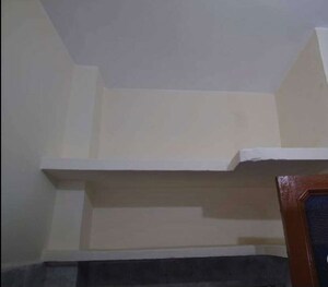 Furnished Amenities in 1 BHK Builder Floor at Sector 37 – for Rent
