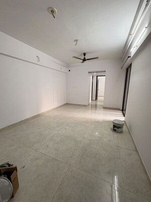 Room in 1 BHK Apartment at Lodha Palava City Lakeshore Greens, Dombivli East – for Rent